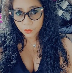 Meet your Posher, Ivelisse